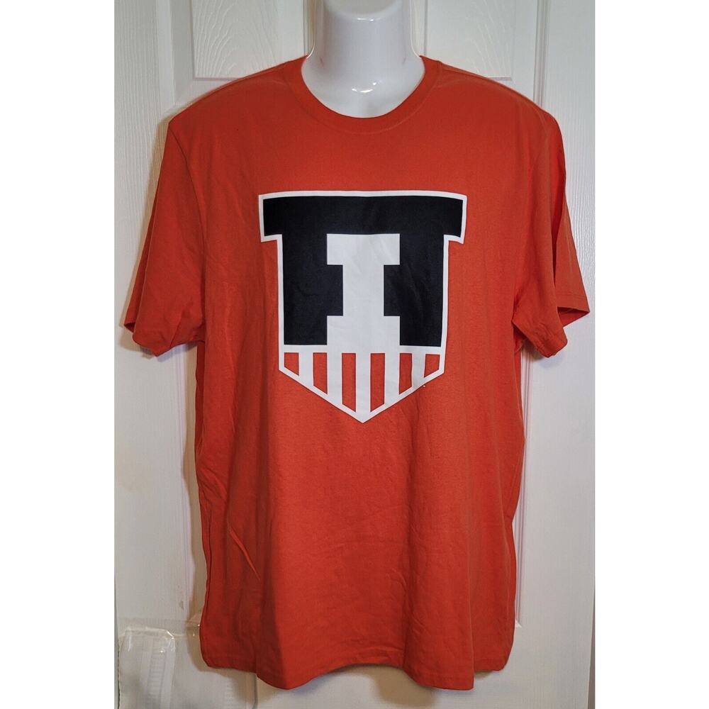 UTS University of Illinois Shield Graphic Logo SS T-Shirt XL